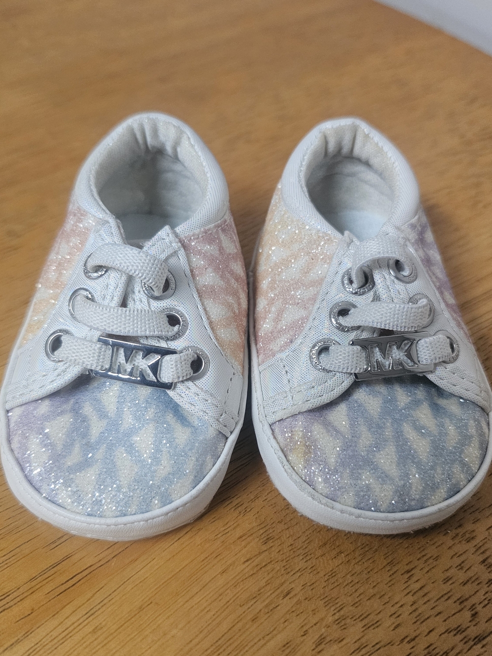 Michael Kors Baby Miracle Unicorn Size 1 Glitter Pastel MK Logo Rainbow Sneakers
